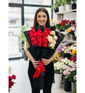 ÖZEL TASARIM TAVŞANLI+GÜL BUKETİ VİP