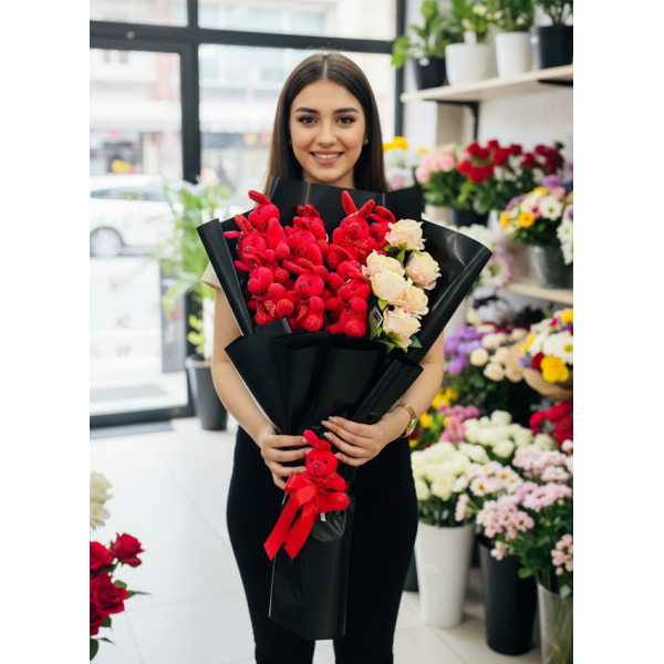 ÖZEL TASARIM TAVŞANLI+GÜL BUKETİ VİP